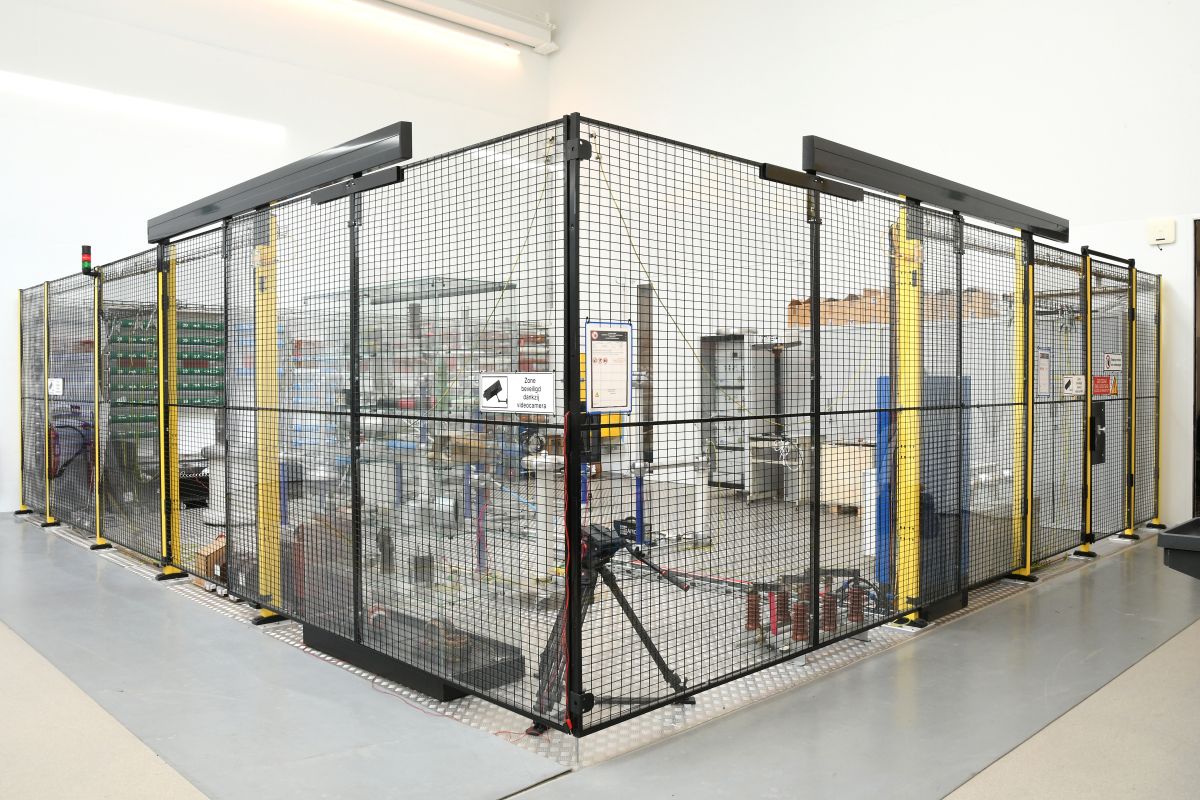 Middenspanningslab.