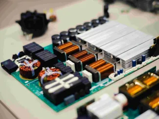 Power convertor 