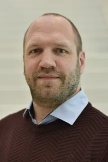 Portrait picture of Jeroen Büscher